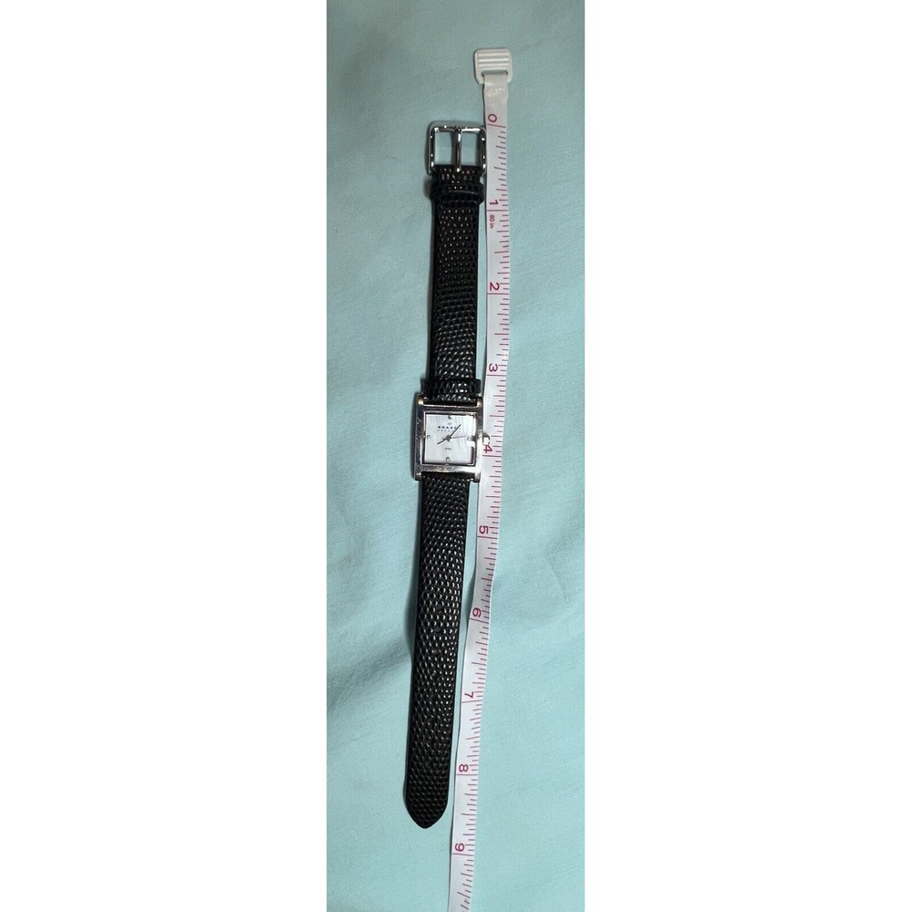 Skagen Ladies Mother of Pearl Square Watch 528SSLB8A New Band New Battery - Picture 7 of 8